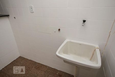 Apartamento à venda com 74m², 2 quartos e 1 vagaÁrea de Serviço