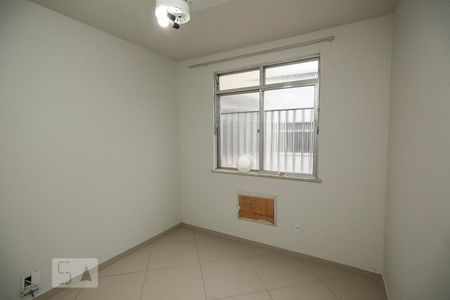 Quarto 1 de apartamento para alugar com 2 quartos, 74m² em Lins de Vasconcelos, Rio de Janeiro