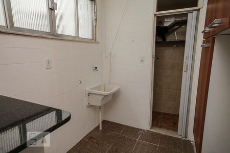 Apartamento à venda com 74m², 2 quartos e 1 vagaÁrea de Serviço