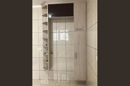 Casa para alugar com 120m², 2 quartos e 2 vagasCozinha