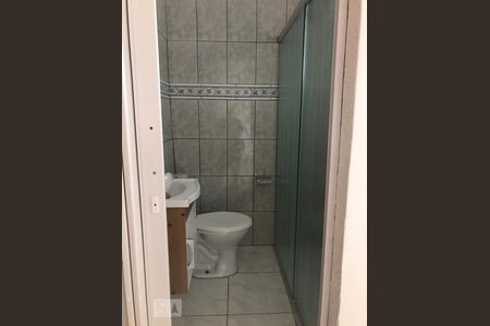Quarto 2 - Banheiro de casa para alugar com 2 quartos, 120m² em Veloso, Osasco