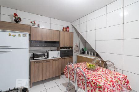 Casa para alugar com 30m², 2 quartos e 2 vagas Casa para alugar com 30m², 2 quartos e 2 vagasCozinha