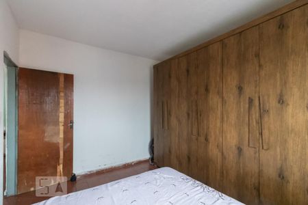 Casa para alugar com 30m², 2 quartos e 2 vagas Casa para alugar com 30m², 2 quartos e 2 vagasQuarto 2