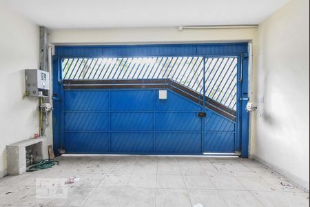 Garagem de casa à venda com 4 quartos, 200m² em Jurubatuba, São Paulo