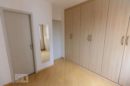 Quarto 03 de apartamento para alugar com 3 quartos, 75m² em Vila Pompéia, São Paulo