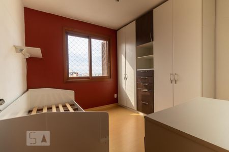 Dormitório de apartamento para alugar com 3 quartos, 100m² em Cristo Redentor, Porto Alegre