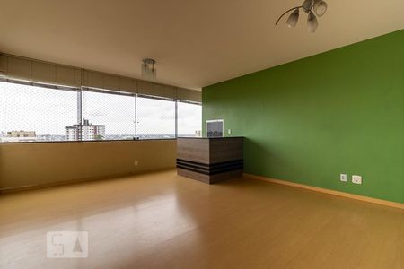 Sala de apartamento para alugar com 3 quartos, 100m² em Cristo Redentor, Porto Alegre