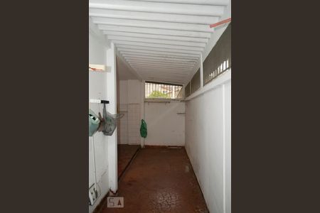 Apartamento para alugar com 110m², 3 quartos e sem vagaÁREA DE SERVIÇO