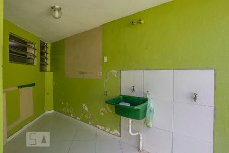 Casa para alugar com 46m², 1 quarto e 1 vagaÁrea de Serviço