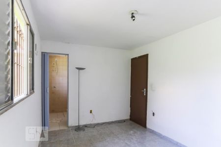 Quarto 1 de casa para alugar com 1 quarto, 46m² em Jardim Maria Estela, São Paulo
