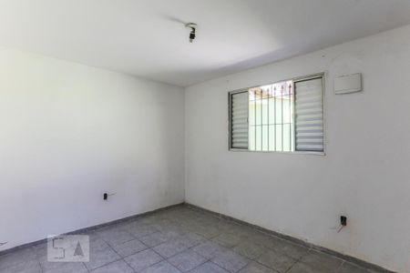 Quarto 1 de casa para alugar com 1 quarto, 46m² em Jardim Maria Estela, São Paulo