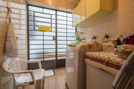 Casa à venda com 175m², 3 quartos e 2 vagasÁrea de Serviço