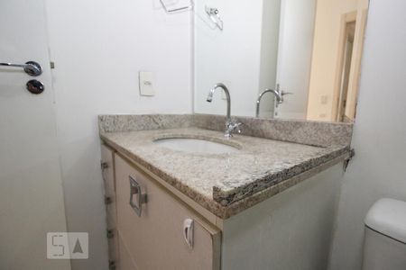 Banheiro Social de apartamento para alugar com 2 quartos, 65m² em Cachambi, Rio de Janeiro
