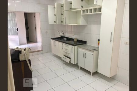 Cozinha de casa à venda com 3 quartos, 150m² em Jardim Mariliza, São Paulo