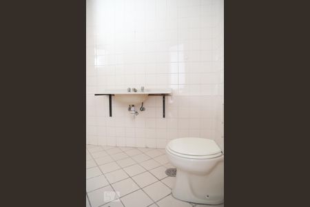 Apartamento para alugar com 75m², 3 quartos e 1 vaga Apartamento para alugar com 75m², 3 quartos e 1 vagaBanheiro 1