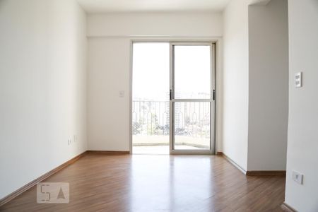 Sala de apartamento para alugar com 3 quartos, 75m² em Jardim Oriental, São Paulo