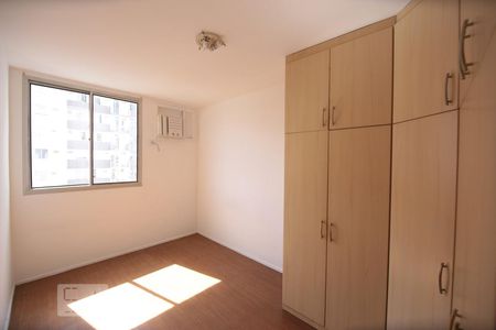Apartamento à venda com 2 quartos, 53m² em Barra da Tijuca, Rio de Janeiro