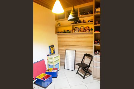 Casa para alugar com 472m², 3 quartos e 6 vagasQuarto extra 