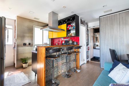 Sala/Cozinha de apartamento à venda com 1 quarto, 40m² em Jardim Paulista, São Paulo