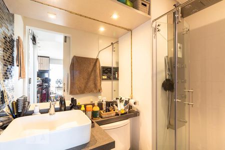 Banheiro de apartamento à venda com 1 quarto, 40m² em Jardim Paulista, São Paulo