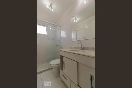 Apartamento à venda com 62m², 2 quartos e 1 vaga Apartamento à venda com 62m², 2 quartos e 1 vagaBanheiro da Suíte