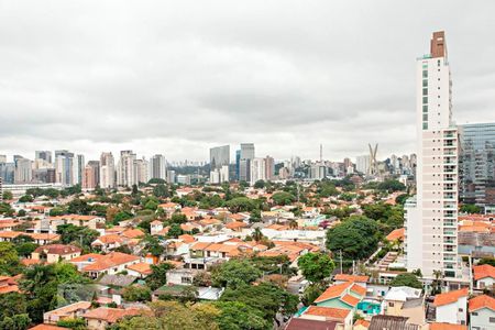 Vista de apartamento à venda com 3 quartos, 258m² em Vila Cordeiro, São Paulo