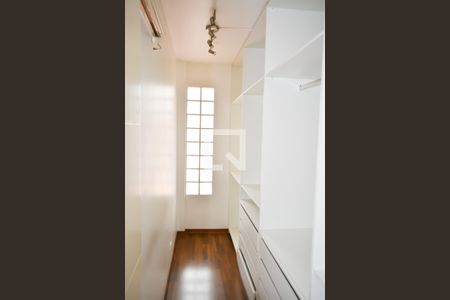Closet da suíte de casa à venda com 3 quartos, 127m² em Vila Nova Mazzei, São Paulo