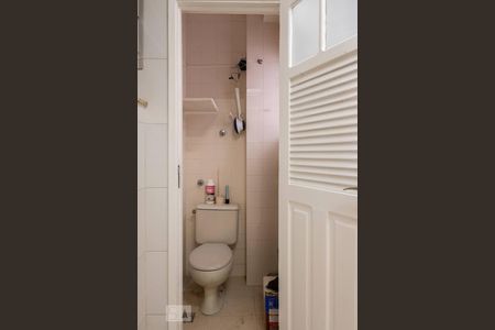 Apartamento para alugar com 98m², 3 quartos e 1 vagaBanheiro Serviço