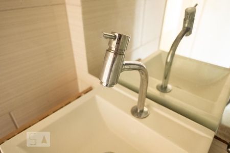 Apartamento para alugar com 98m², 3 quartos e 1 vagaBanheiro - Torneira