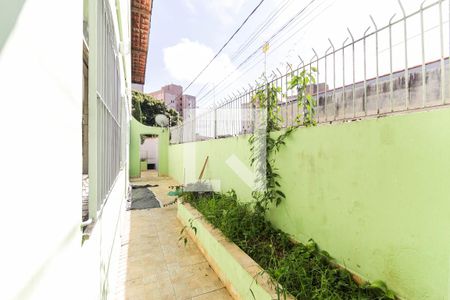 Casa à venda com 285m², 2 quartos e 3 vagasCorredor Externo