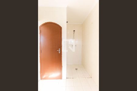 Casa à venda com 285m², 2 quartos e 3 vagasBanheiro da Suíte 2