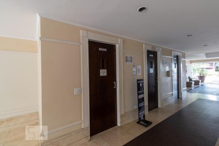 Apartamento à venda com 58m², 1 quarto e 1 vagaHall de Elevador