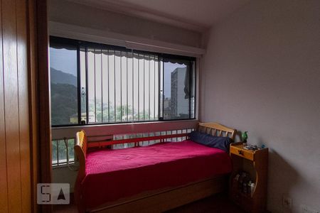 Quarto 1 de apartamento à venda com 3 quartos, 65m² em Laranjeiras, Rio de Janeiro