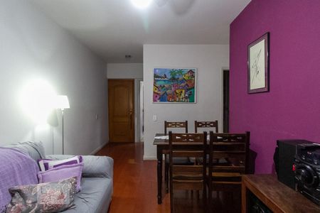 Apartamento à venda com 65m², 3 quartos e 1 vaga Apartamento à venda com 65m², 3 quartos e 1 vagaSala