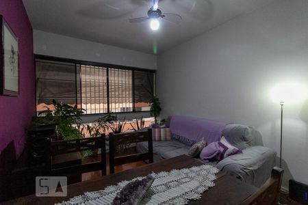 Apartamento à venda com 65m², 3 quartos e 1 vaga Apartamento à venda com 65m², 3 quartos e 1 vagaSala