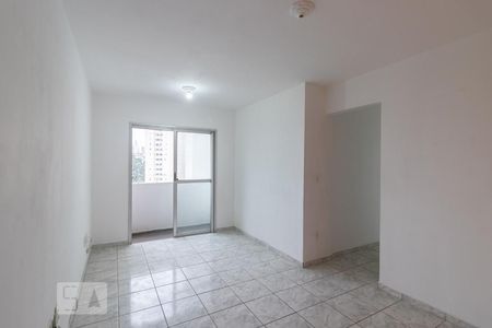 Sala de apartamento para alugar com 2 quartos, 64m² em Vila Taquari, São Paulo