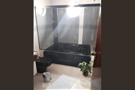 Banheiro de casa à venda com 3 quartos, 125m² em Vila Santa Maria, São Paulo