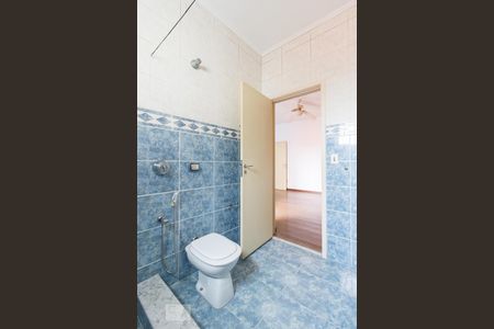 Casa à venda com 250m², 4 quartos e 2 vagasBanheiro