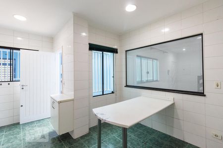 Casa à venda com 250m², 4 quartos e 2 vagasCozinha