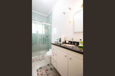 Casa à venda com 380m², 3 quartos e 4 vagasBanheiro 