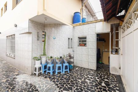 Casa à venda com 380m², 3 quartos e 4 vagasQuintal 