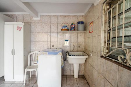 Casa à venda com 380m², 3 quartos e 4 vagasÁrea de serviço 
