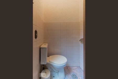 Casa à venda com 280m², 4 quartos e 2 vagasBanheiro