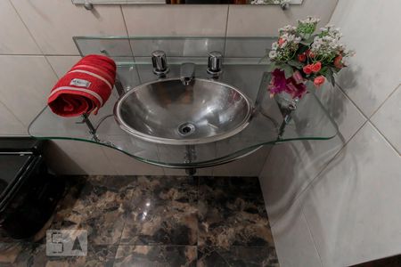 Detalhe banheiro de casa à venda com 4 quartos, 280m² em Parque Residencial Oratorio, São Paulo