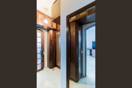 Casa à venda com 280m², 4 quartos e 2 vagasCloset da Suíte 2