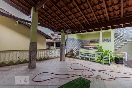 Casa à venda com 280m², 4 quartos e 2 vagasChurrasqueira