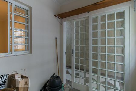 Casa à venda com 280m², 4 quartos e 2 vagasDespensa