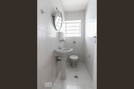 Lavabo  de casa à venda com 3 quartos, 213m² em Jardim Brasil (zona Sul), São Paulo