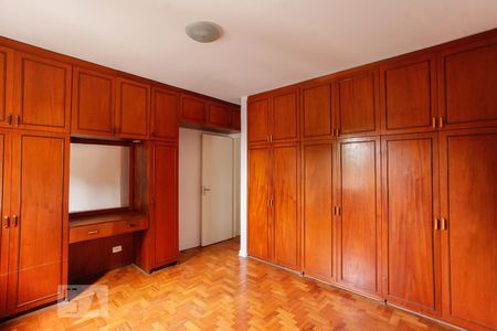 Quarto 1 de casa à venda com 3 quartos, 213m² em Jardim Brasil (zona Sul), São Paulo