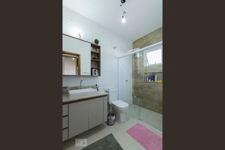 Casa à venda com 177m², 3 quartos e 2 vagasQuarto 3 - Suíte/ Banheiro